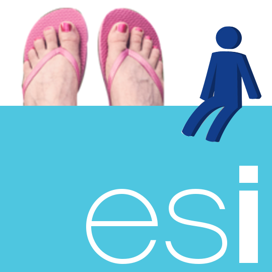 esi écrit et une image de pieds en slashs